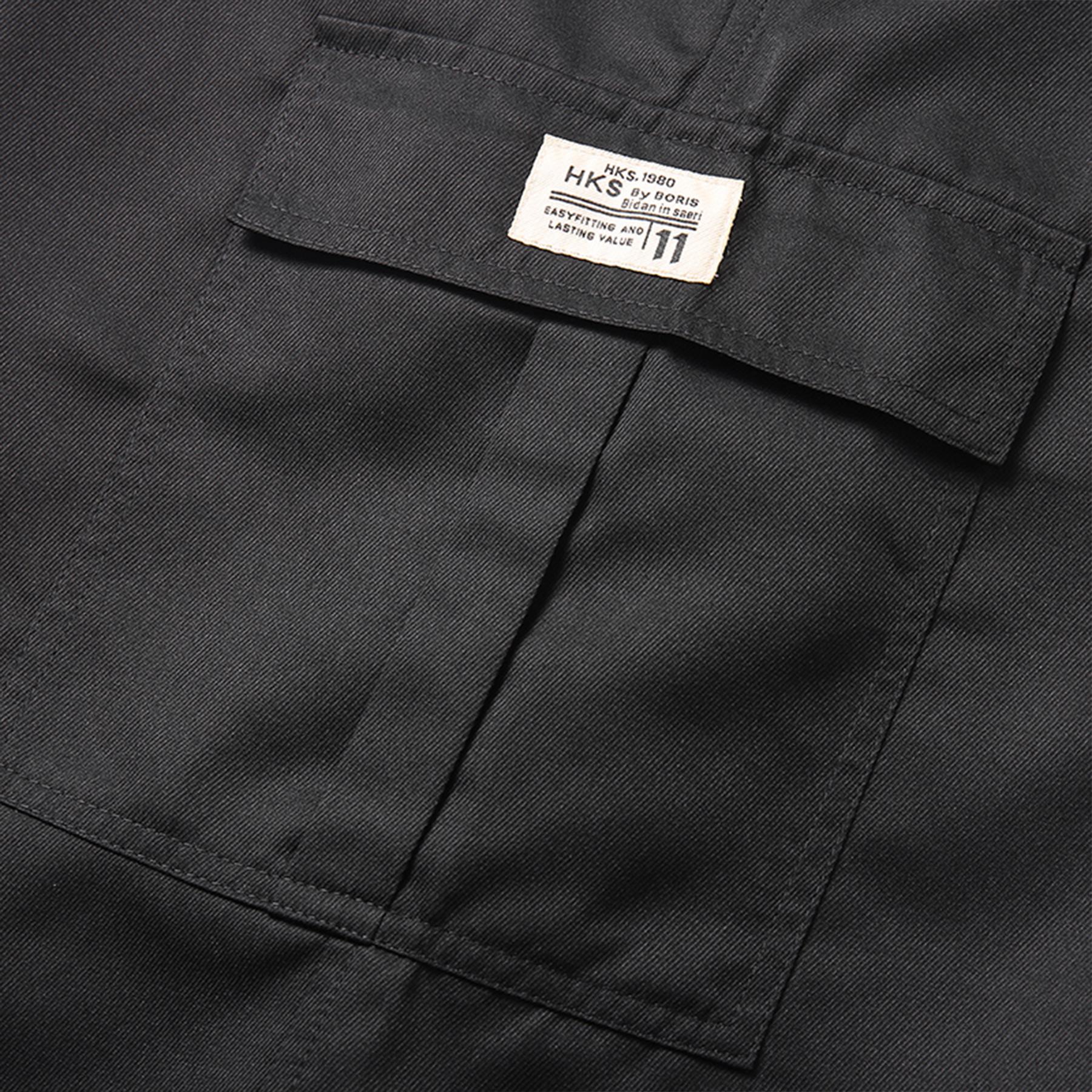 Men’s cargo shorts — heavyweight streetwear brand with multiple pockets, a loose fit that blends hip-hop urban style with practical workwear aesthetics. Suitable for everyday casual wear, fitness training, skateboarding, hiking and mountaineering, and var