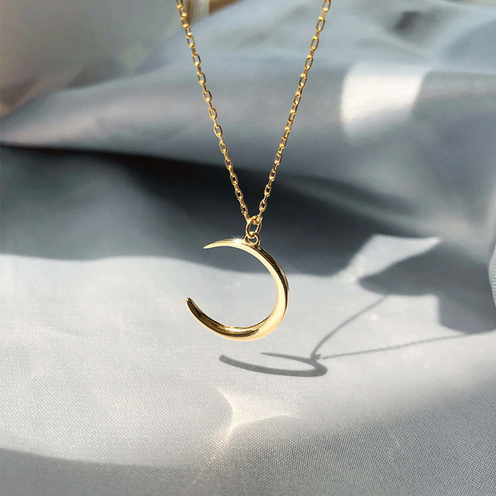 Women's Moonstone Clavicle Necklace - Golden-Silver Crescent, Minimalist Dainty Artificial Gemstone Jewelry Accessory, Minimalist Necklace, Dainty Necklace