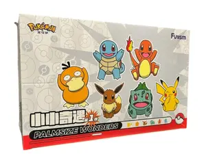 Pokémon: Palmsize Wonders PokeBall Vol.1 Display