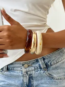 Women's Fashionable Acrylic & Metal Bracelet Set, High Quality Bracelet, Vintage Resin Amber Pattern, Stackable Cuff Bangles, All-Season Wear