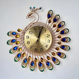 New 1pc Peacock-Inspired 38cm/14.96in Decorative Wall Clock Handmade Metal Craft With 32 Crystal-Look Accents Elegant Gold AL Clock Face Creative Living Room Home Decor Timepiece