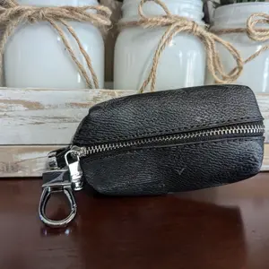 Black/white Keychain
