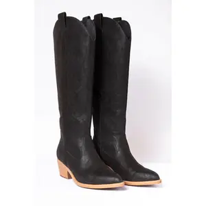 Shania Black Cowboy Boots