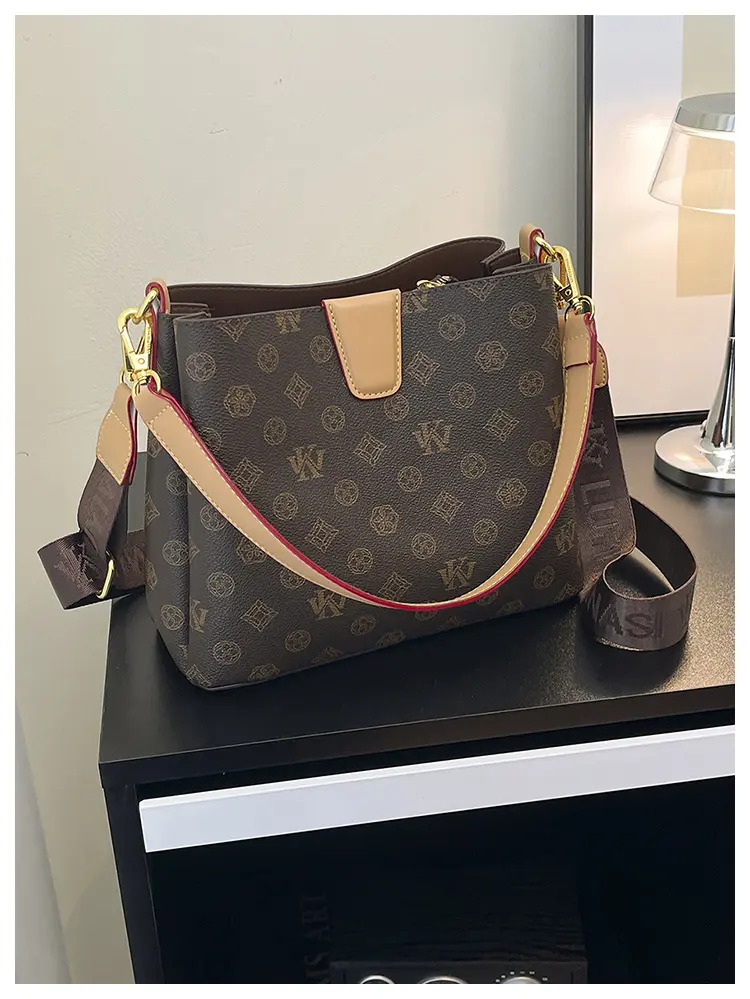 Luxury Bucket Bag, Vintage Designer Style Shoulder Bag for Women, Large Capacity Crossbody Handbag for Daily & Commute