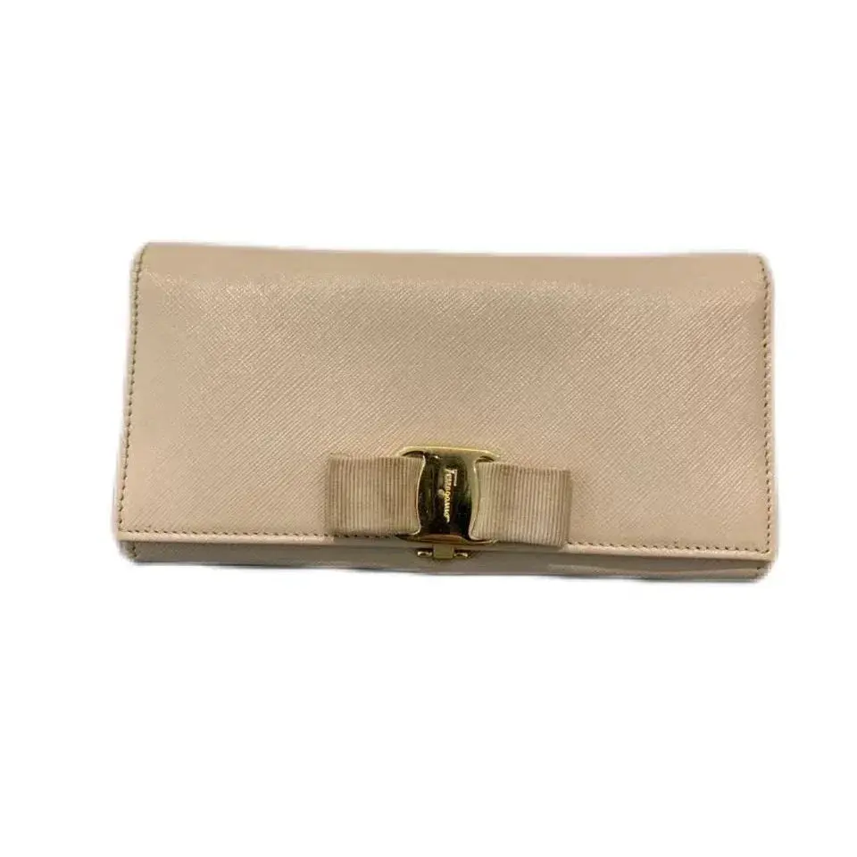 Pre-owned Leather Wallet Salvatore Ferragamo Gancini Two Tone Compact Bifold Wallet