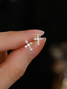 Cross Stud Earrings, Geometric Design Stud Earrings for Women & Men, Fashion Jewelry for Party, Daily Clothing Decor, Trendy All-match & Exquisite Jewelry for Birthday Gift, Studded Cross Earrings