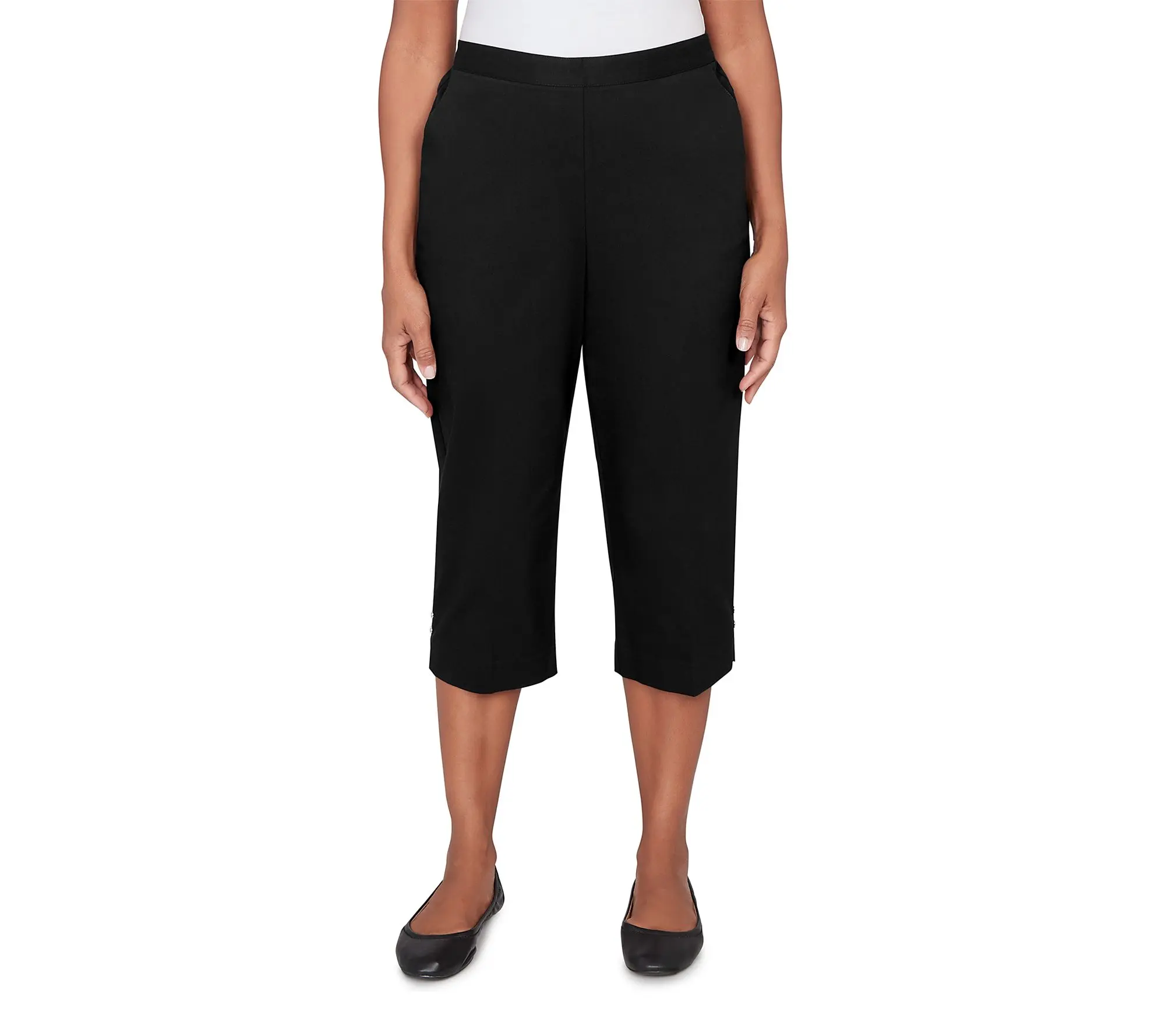 Alfred Dunner Women's Solid Twill Button Hem Capri Pants