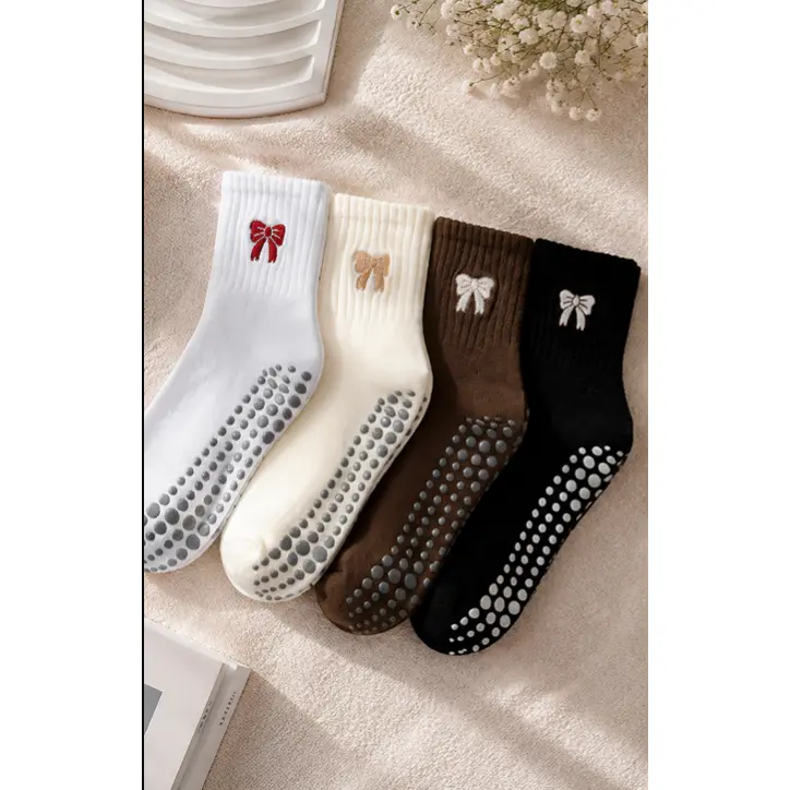 Pilates Socks (4 pairs)