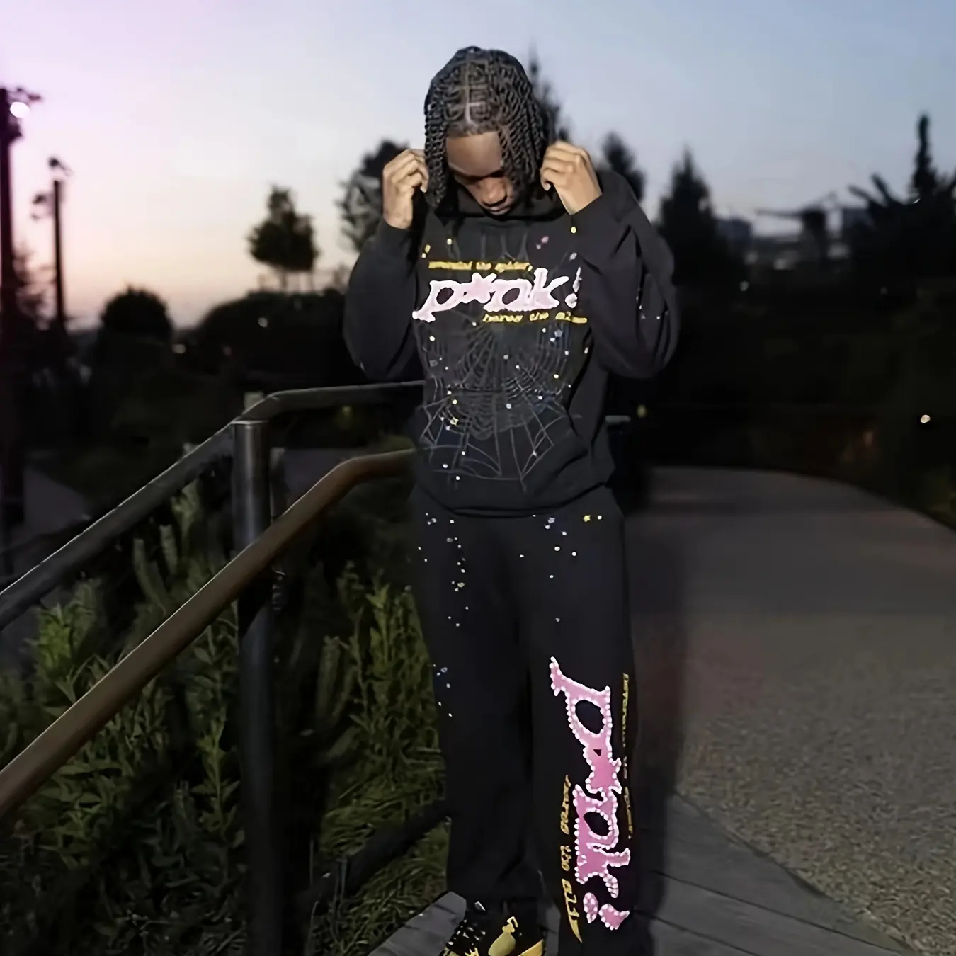 Nevermind the Spider, Here's the Slime - Unisex Hoodie Print Short