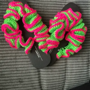 Crochet Ruffle Flip Flops - Neon Green and Pink Color Scheme for Stylish Comfort