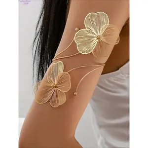 1-Piece Hollow Out Flower Arm Cuff, Metal Texture Open Arm Ring, Sweet Cool Exaggerated Bangle, Elegant Women Jewelry for Party, Vacation, Daily Casual & Special Occasions