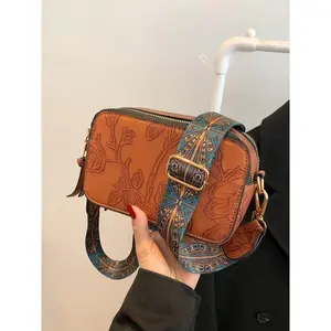 Women's Ethnic Floral Crossbody Shoulder Bag, Casual Fashion Camera Bag with Wide Strap, All-Season Small Square Handbag, Fashionable Patterned Bag