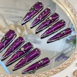 Detail control brings joy! Deep purple pointed nail art with silver three-dimensional decoration, exquisite gothic style to the point where the nail seams are inscribed with 'high-end'