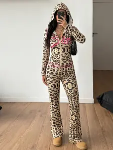 Women's Leopard Print Zip-Up Hoodie & Flare Pants Co-Ord Set Y2K Slim Fitting 2 Piece Long Sleeve Hoodies Matching Tracksuit Trendy Y2K Streetwear Outfit for Casual & Night Out #springsaledeals2026 #summeroutfits #grungefashion #fyp