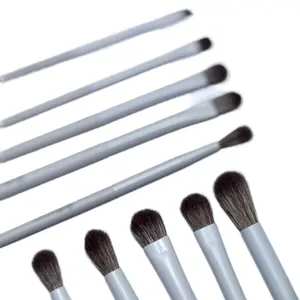 10pcs Synthetic Eyeshadow Brush Set for Makeup Application - Includes Various Sizes and Shapes for Precise Application