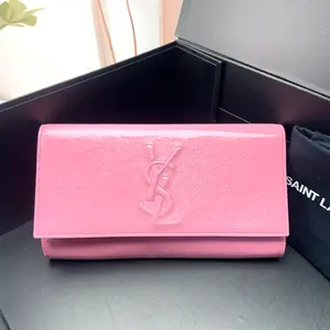 Pre-owned Yves Saint Laurent Patent Shoulder Bags YSL 7.8'' R1729 Shoulder Bag C534918034 0318 T3 Mia