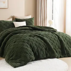 Fluffy  Size Comforter Set Olive Green, 3 count Warm Sherpa Fleece Winter Bedding Set, Jacquard Checkered Plush Fuzzy Blanket Bed Set(1 Comforter, 2 Pillowcases)