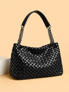 Fashionable and simple woven texture one-shoulder underarm tote bag, metal chain splicing hand-held   niche   shoulder bag, casual  versatile， commuting  street wear items, suitable for daily travel, shopping, etc., Elegant Commuter Bag