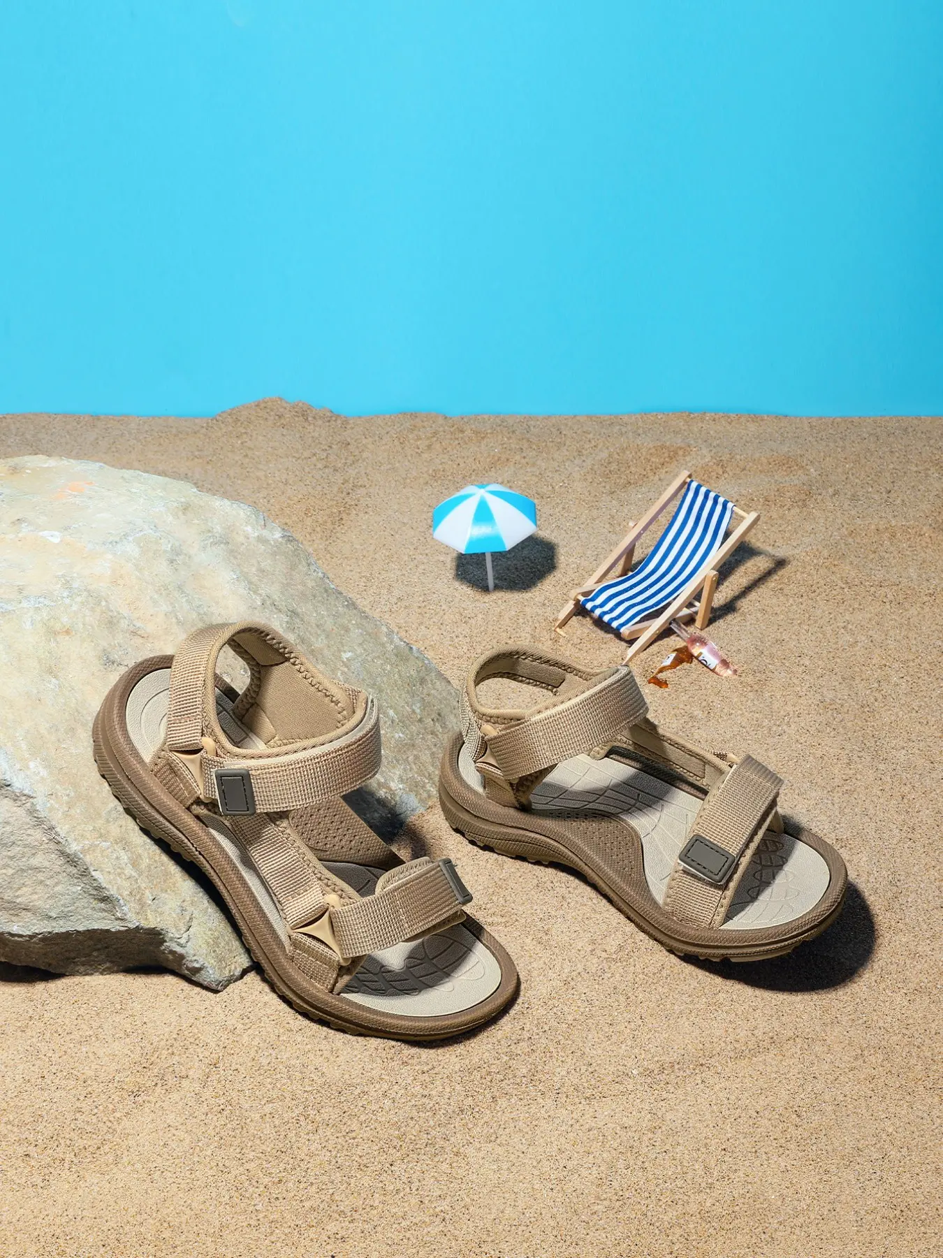 Children Boys Spring Summer Beach Sandals, Summer Style Sandals, Dual Buckle Design, Fashionable Outdoor Sandals, Colorblock Straps, Adjustable Velcro, Easy Wear