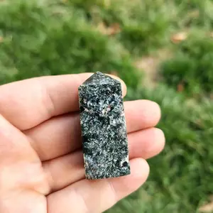 Seraphinite Tower Mineral - Black Granular Stone, Natural Formation, Elegant and Detailed Design