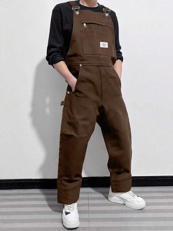 Manfinity Hypemode Men's Coffee Brown Bib Overalls with Patch Design Oversized Fit Casual Fashion Shortsleeve Straps Regular Fit Menswear Plain Fabric Cropped Natural