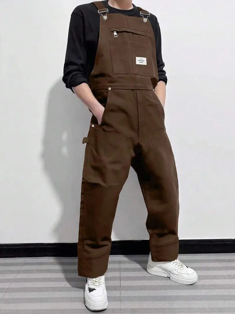 Manfinity Hypemode Men's Coffee Brown Bib Overalls with Patch Design Oversized Fit Casual Fashion Shortsleeve Straps Regular Fit Menswear Plain Fabric Cropped Natural