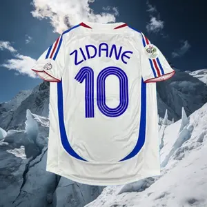 2006 Away Retro White No.10 Zidane Short Sleeved Soccer Jersey