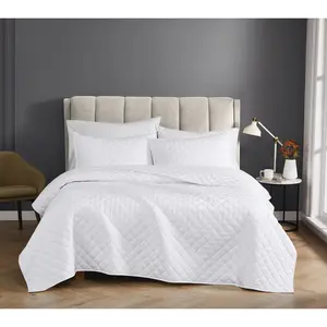 Cannon Solid Percale King 3-Piece Quilt Set