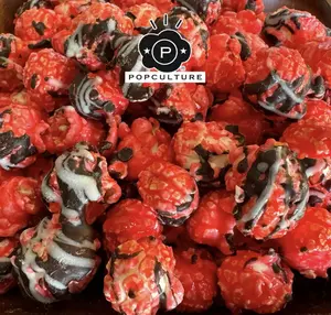 Chocolate Strawberry Popcorn with White and Dark Chocolate