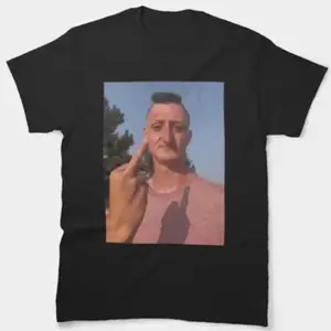 Daniel Larson Angry Classic Meme Funny shirt Casual Cotton