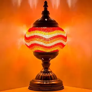 Golden Sands: Vintage Mosaic Lamp with Dunes Pattern