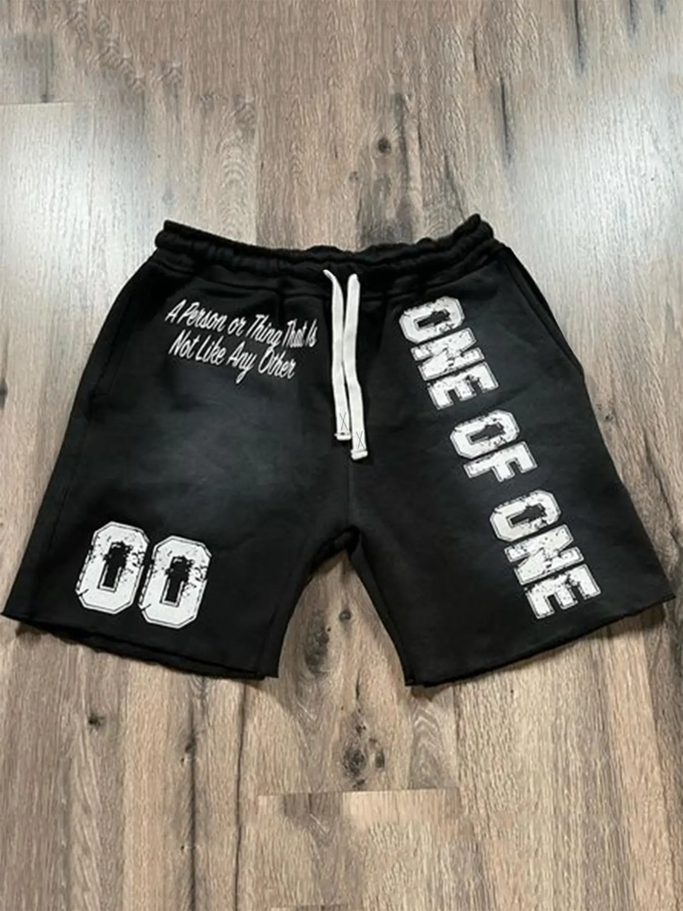 Summer Letter Print Graffiti Shorts, Casual Drawstring Fitted Shorts with Comfortable Fashion Design, Drawstring Waist Shorts