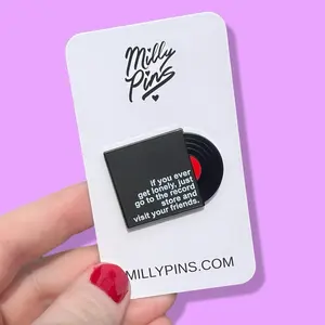 Almost Famous Vinyl Enamel Pin – Retro Movie Pin, Music Lover Accessory, 70s Rock Nostalgia, Perfect Gift for Fans of Almost Famous