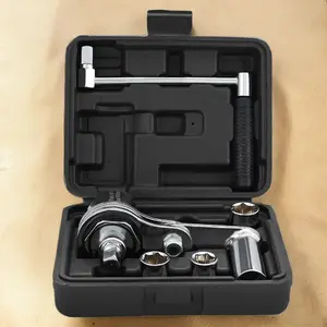 Chrome Vanadium Steel Wrench Booster Tire Nut Remover with 17mm/19mm/21mm Sockets Car Tire Disassembly Labor-Saving Force Wrench Torsional Torque Multiplier Nut Remover for Loosening Car Tire Lug Nuts