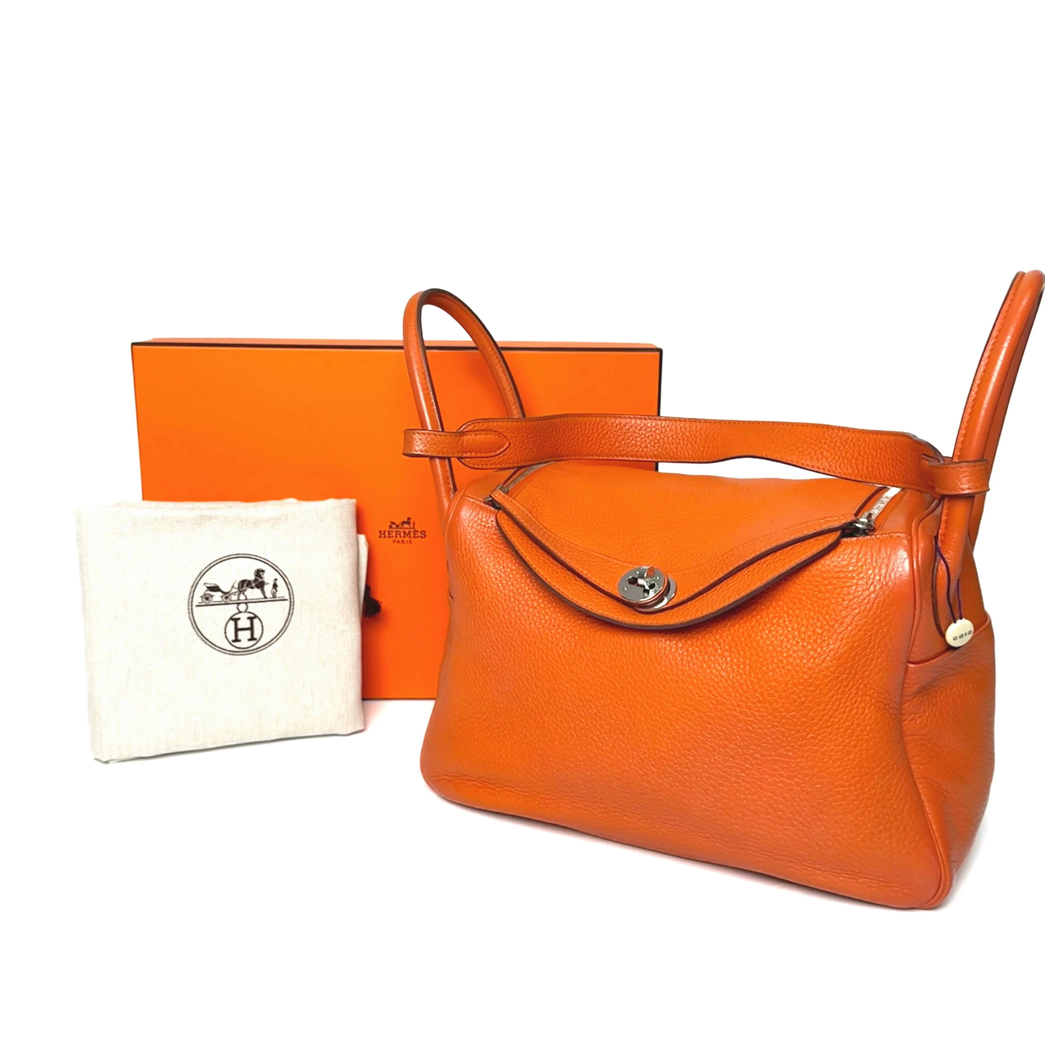 Pre-owned HERMÈS Lindy Series, Orange Taurillon Clemence Leather, Q Stamp, Silver Hardware, Base Length Approx. 30cm, 2013, N24150099