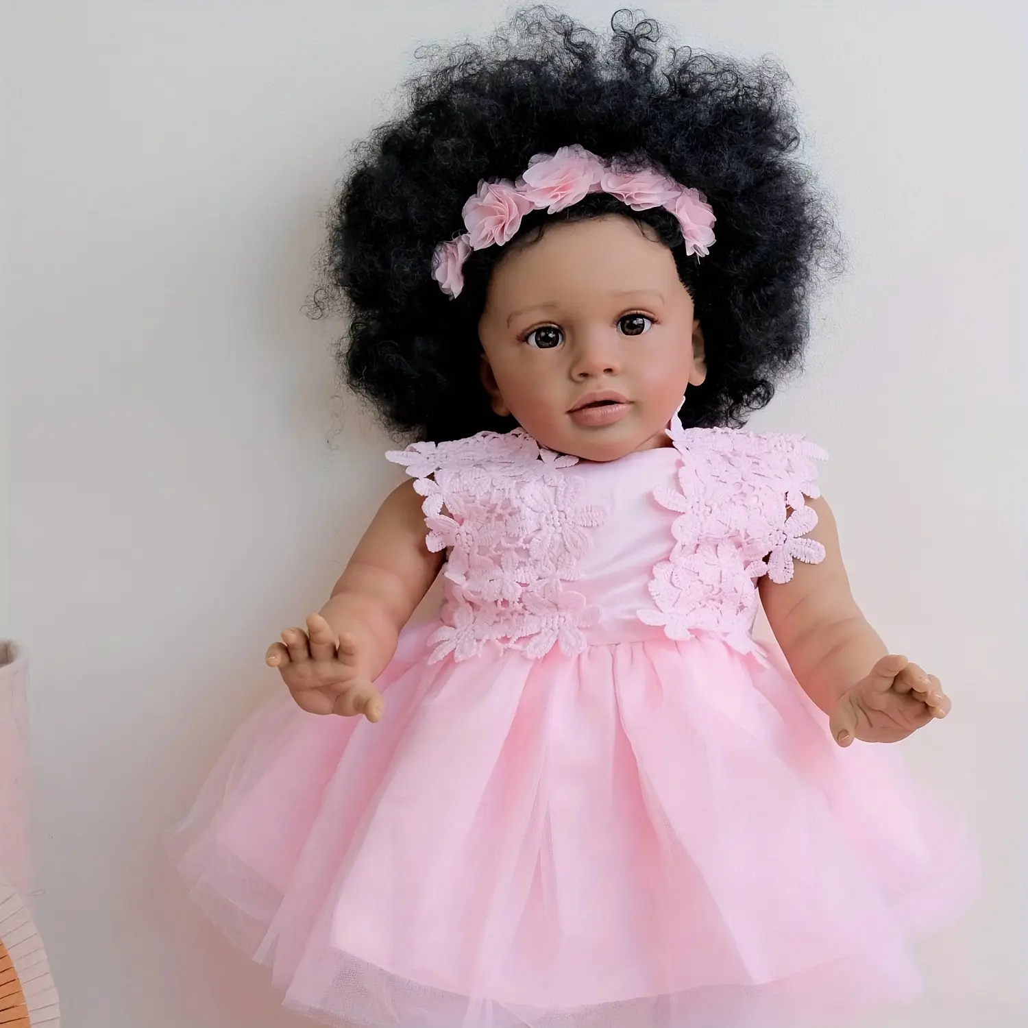 Real Life Reborn Baby Doll Todder Girl 26Inch Big Cute Realistic Newborn Baby Weighted Soft Cloth Body Alive Doll Bebe Reborn Handmade Child Toys
