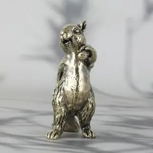 Elegant Vintage Brass Squirrel Statue, Antique Copper Art Home Decor Accessory, Perfect for Living Room, TV Stand, Porch, Ideal Tea Pet Collection Gift