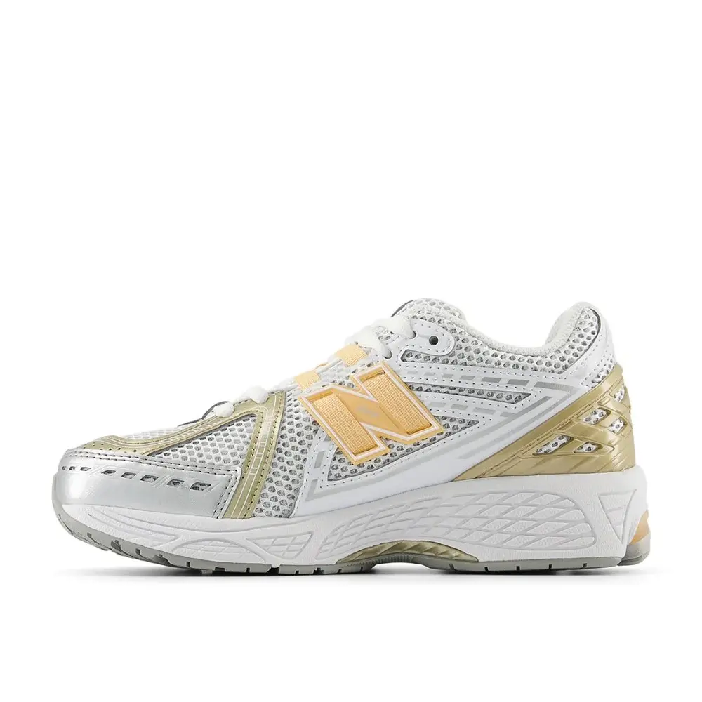 New Balance 1906R Breathable Running Shoes - Silver Metallic Peach Bloom, Youth/Women's Gym/Walking Footwear, Rubber-Mesh, Abzorb, True Size, Metallic Accents, Sporty Casual Fashion Sneakers