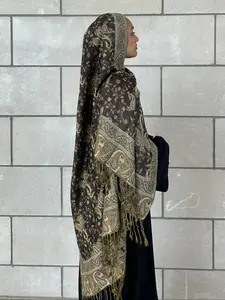 Women's Fashion Boho Woven Scarf, Keffiyeh Thick Warm Jacquard Scarf Shawl for Fall & Winter, Stylish Fitted Neckwear for Ladies Headscarf, Tignon Scarf