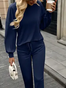 Two-piece women's overall version loose and comfortable turtleneck sweatshirt + same color wide-leg trousers turtleneck sweatshirt set, suitable for autumn and winter, suitable for casual commuter style, home comfort