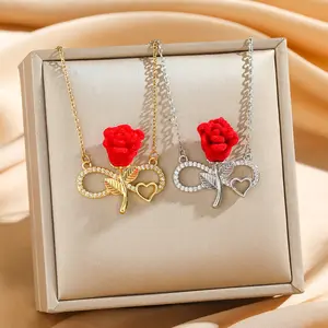 Valentine's Day Necklace Women's Light Luxury Rose Pendant Niche High-End Fashion Clavicle Chain Jewelry