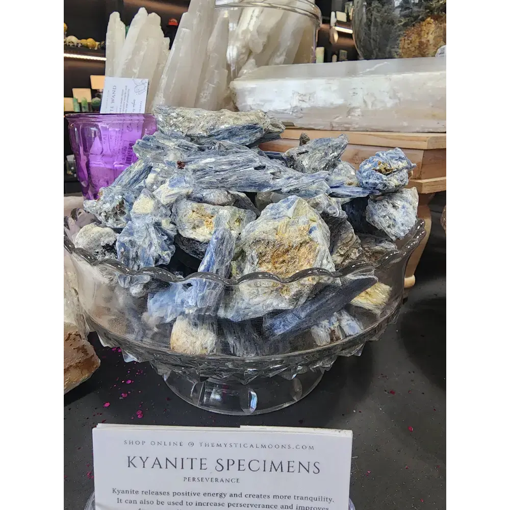 💙✨ Blue Kyanite Specimen Chunks – Alignment, Communication and High-Vibrational Energy! 🌌