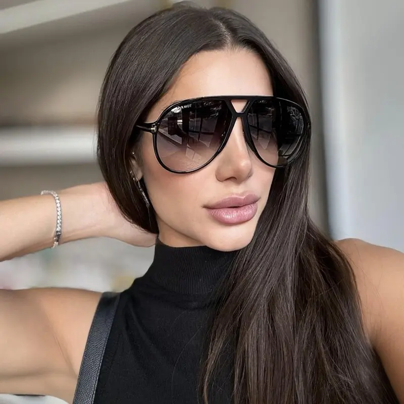 Retro Aviator Sunglasses for Women Men Oversized Classic 70s  display picture 2