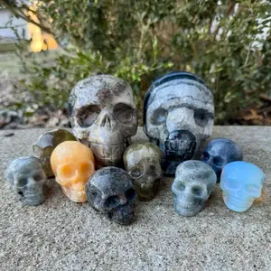 One Crystal Skull Carving| Choose your size and material| Gemstones| Skulls