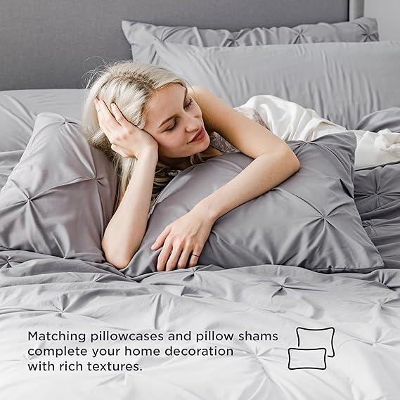 7 PCS-Bedsure Soft  Pintuck Messy Bedding Sets - Multi-Color,Cloud-like,Ultra-Soft,Machine Washable,Luxury Bedroom Decor Accessories,Breathable,All-Season King Size Comforter Sets,Hotel Quality, Restful Sleep, Geometric Pattern