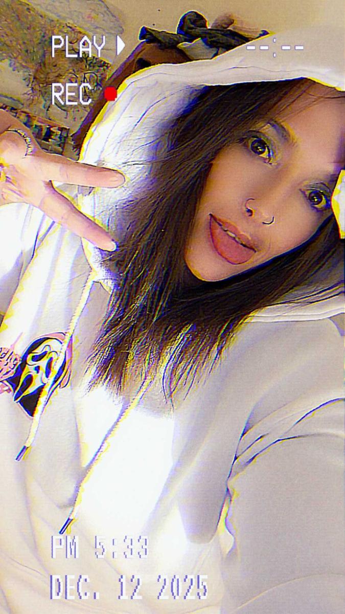 Item: White, XXL, Hoodie