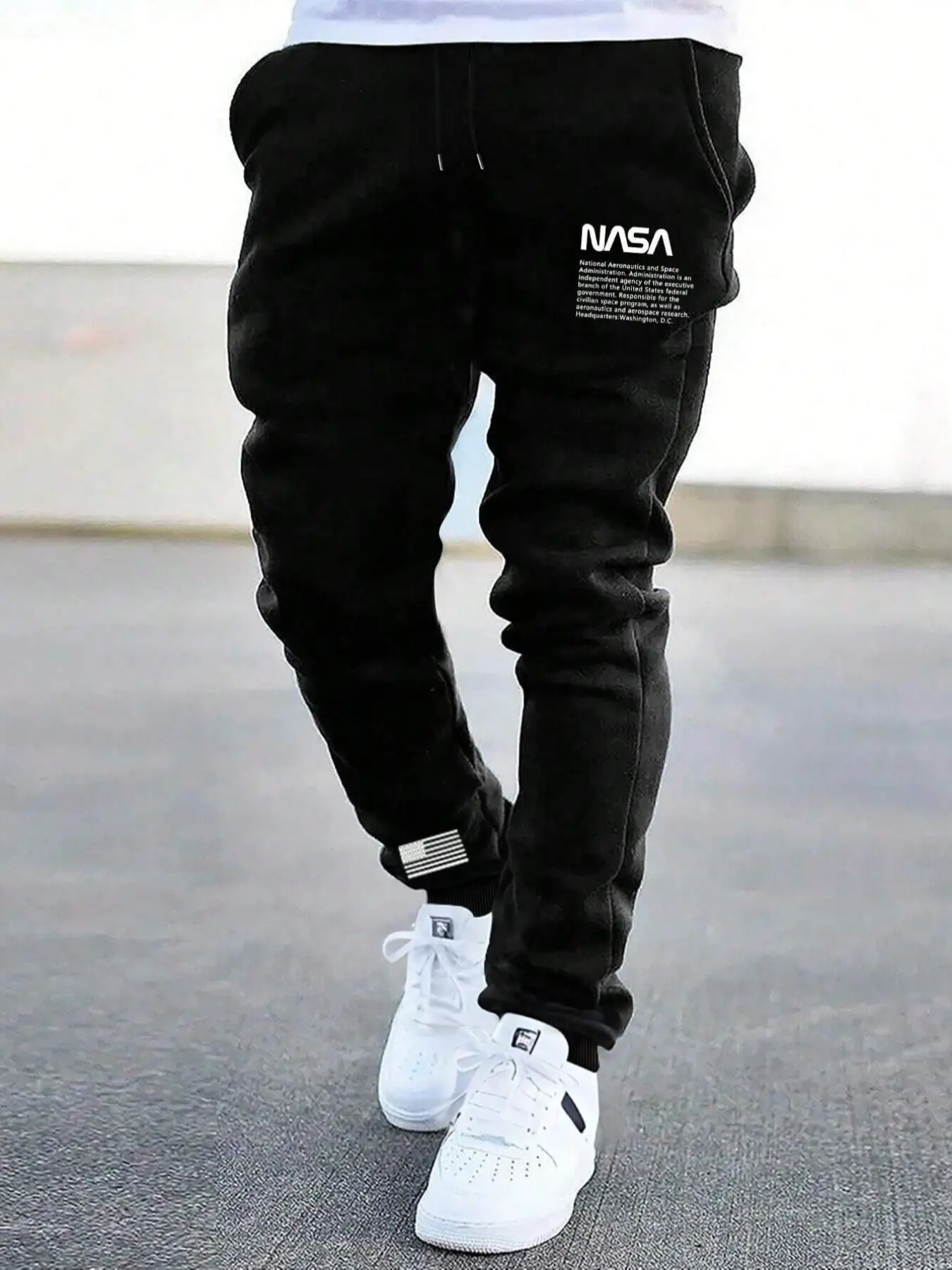 Men's Letter Print Drawstring Waist Sweatpants, Regular Fit Casual Pocket Jogger Pants for Summer, Men's Trousers for Daily Wear