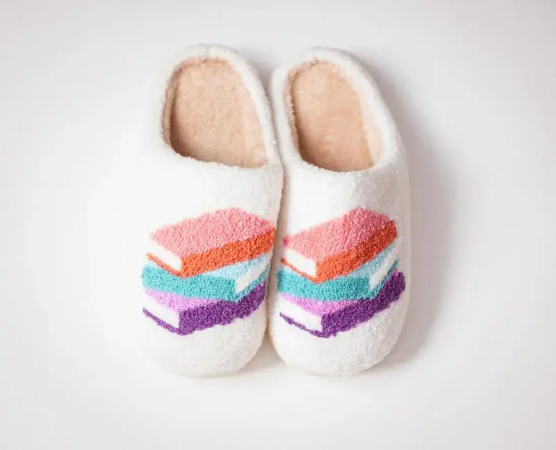 Women's Preppy Book Stack Plush Slippers - Men's Option Available, Soft Cotton Fur, Thick Liner, Cushioned Non-Slip Sole, All Season Warm Stylish Indoor Ankle Footwear, Book Lover Gift, Slip-On, Flexible Casual Slides, All Seasons