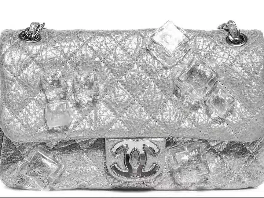 Pre-owned CHANEL h5 Limited Silver Ice Cube Acrylic CF Chain Bag