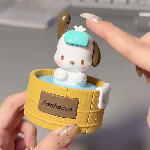 Sanrio Family Spinning Hot Spring Series Figure Blind Box